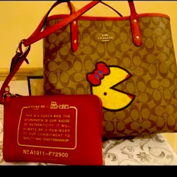 Pac man limited addition coach tote